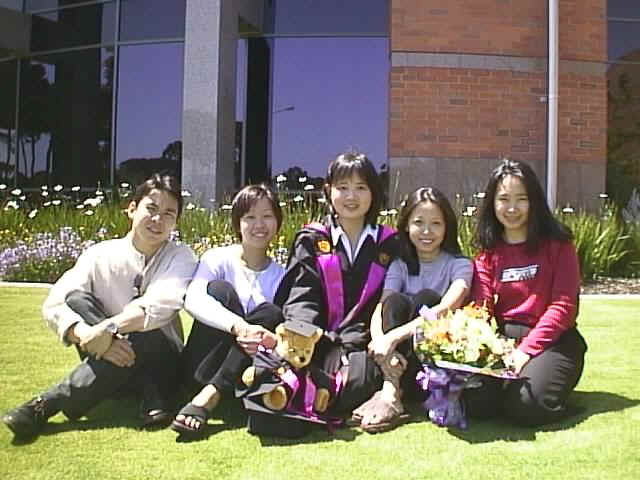 w classmates4.JPG (56438 bytes)